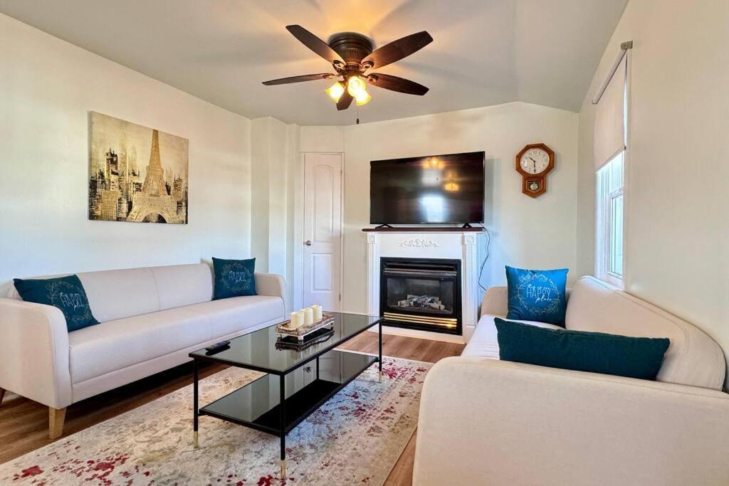 Near The Falls Two Bedroom - 5 Min Walk To Clifton Niagara Falls Luaran gambar